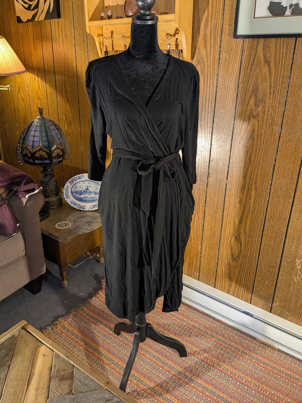 Classic Black Jersey Robe with Waist Tie - Women